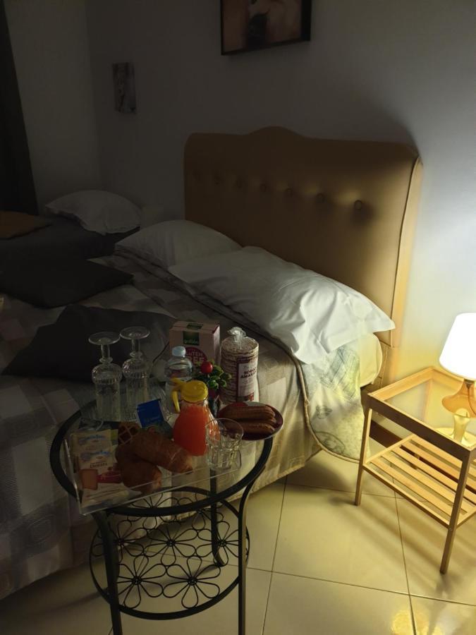 Alba Central City Bed & Breakfast